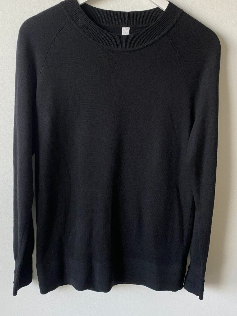 Lululemon Black Lightweight Knit Sweater | Size M | Cashmere Blend Pullover